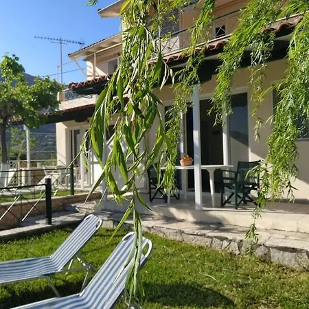 Queen Bay Studios Vasiliki  Exterior photo